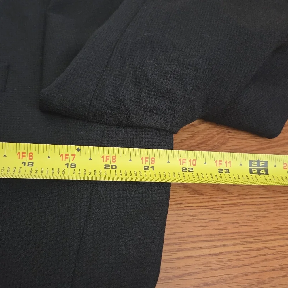 Claiborne 42 S 100% Wool Blend Blazer Sport Coat Jacket Black Three Button Mint